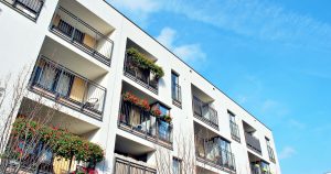 マンション修繕で困る駐車場の確保、どう解決する？